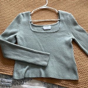 Scoop-neck Light Blue Slightly Cropped Sweater Size M